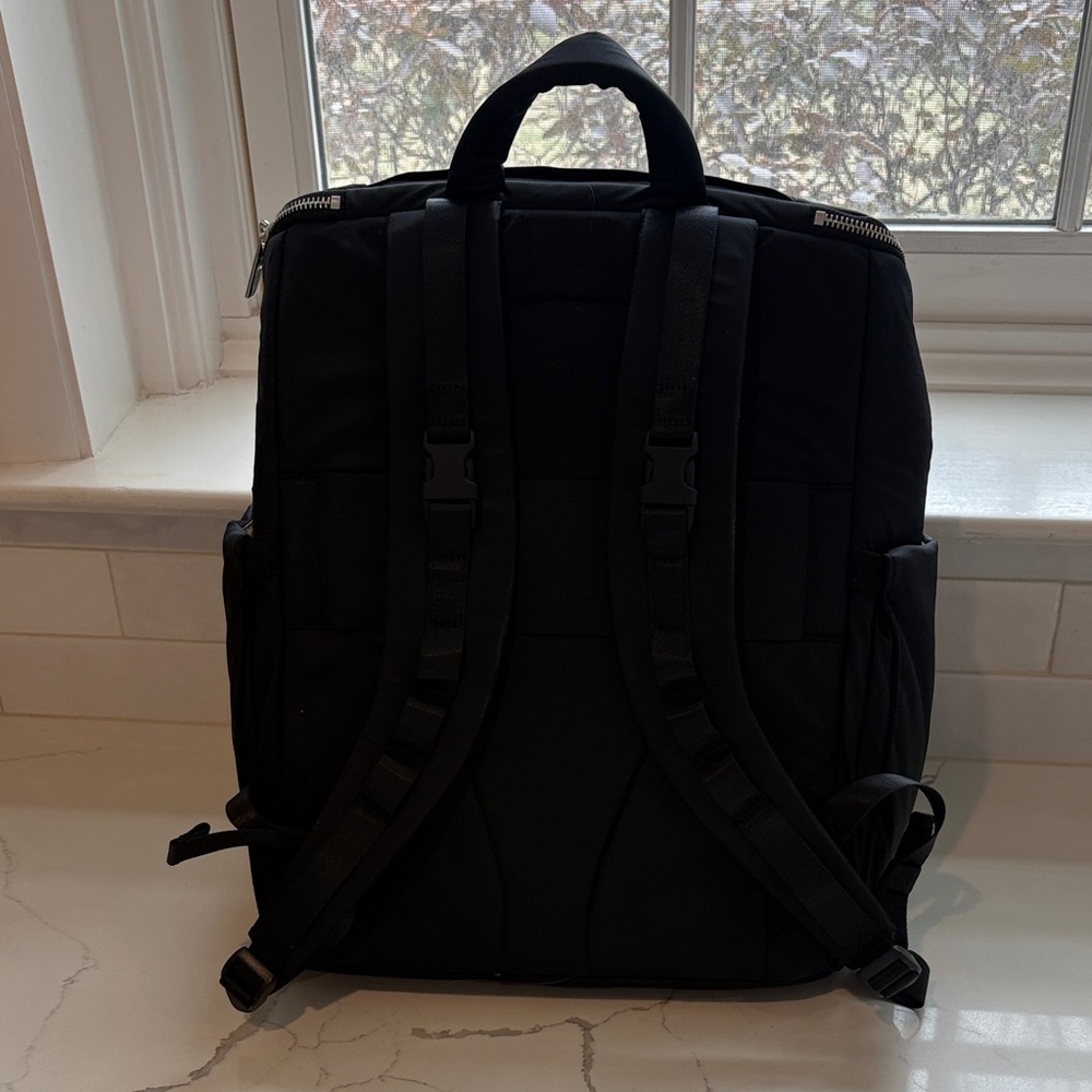 lululemon athletica new parent Black Backpack and Pouch - Picture 3 of 8